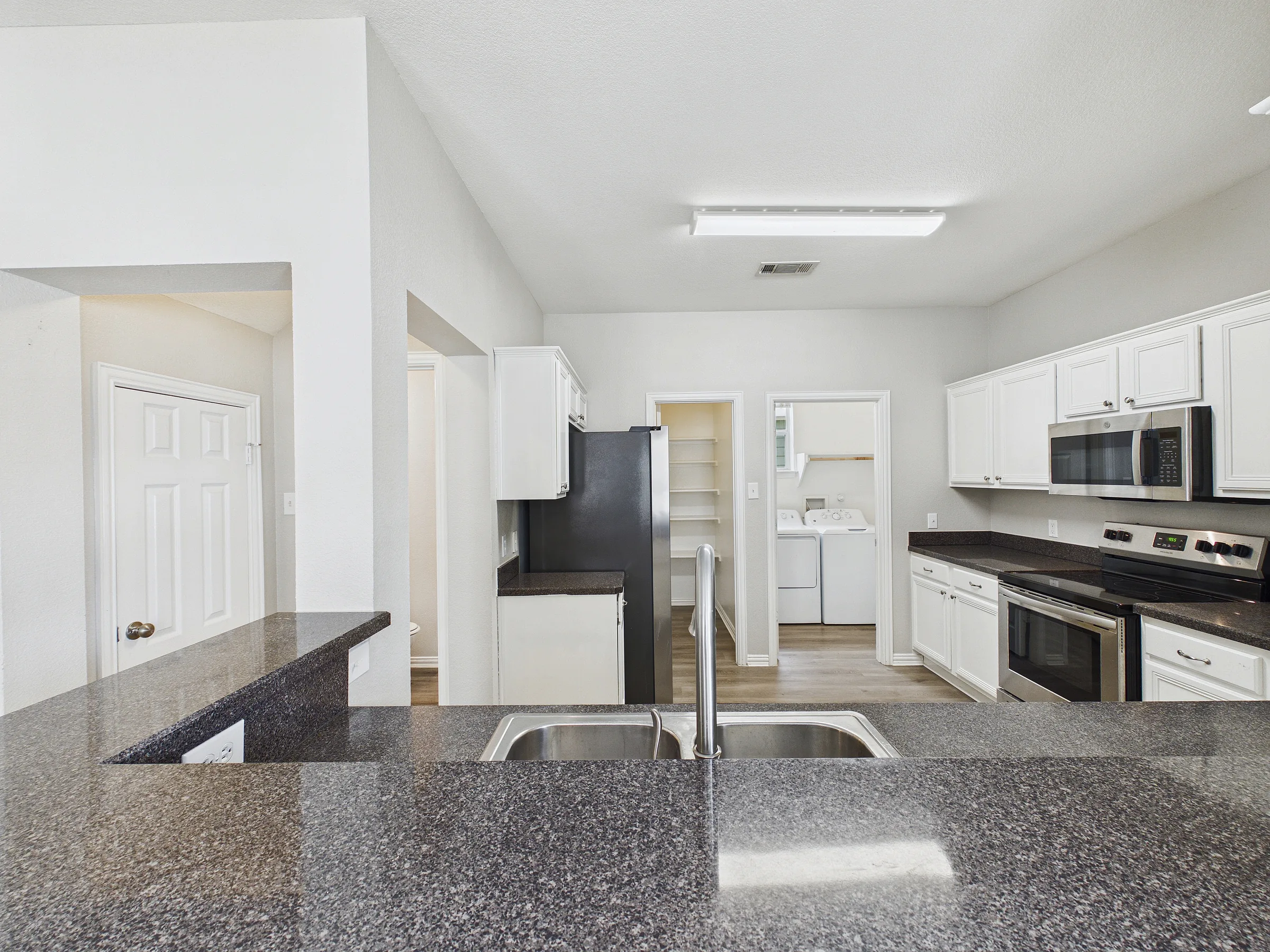 1016 Oakcrest Drive, Providence Village
