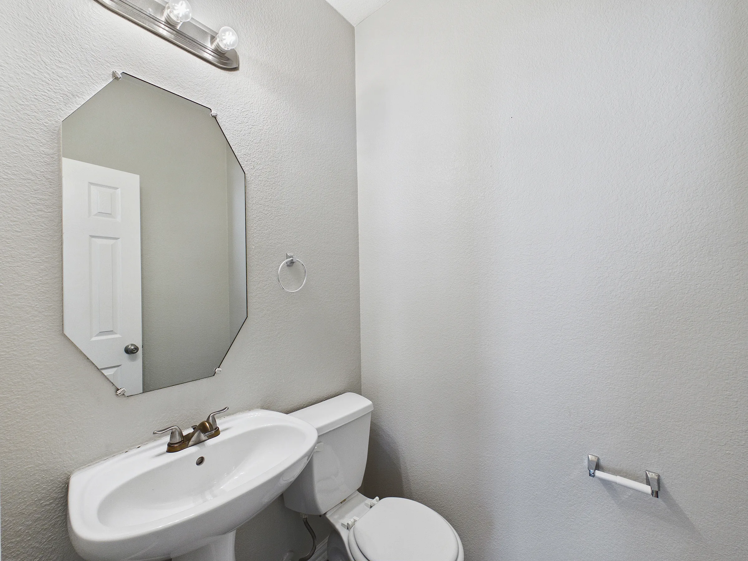 1016 Oakcrest Drive, Providence Village