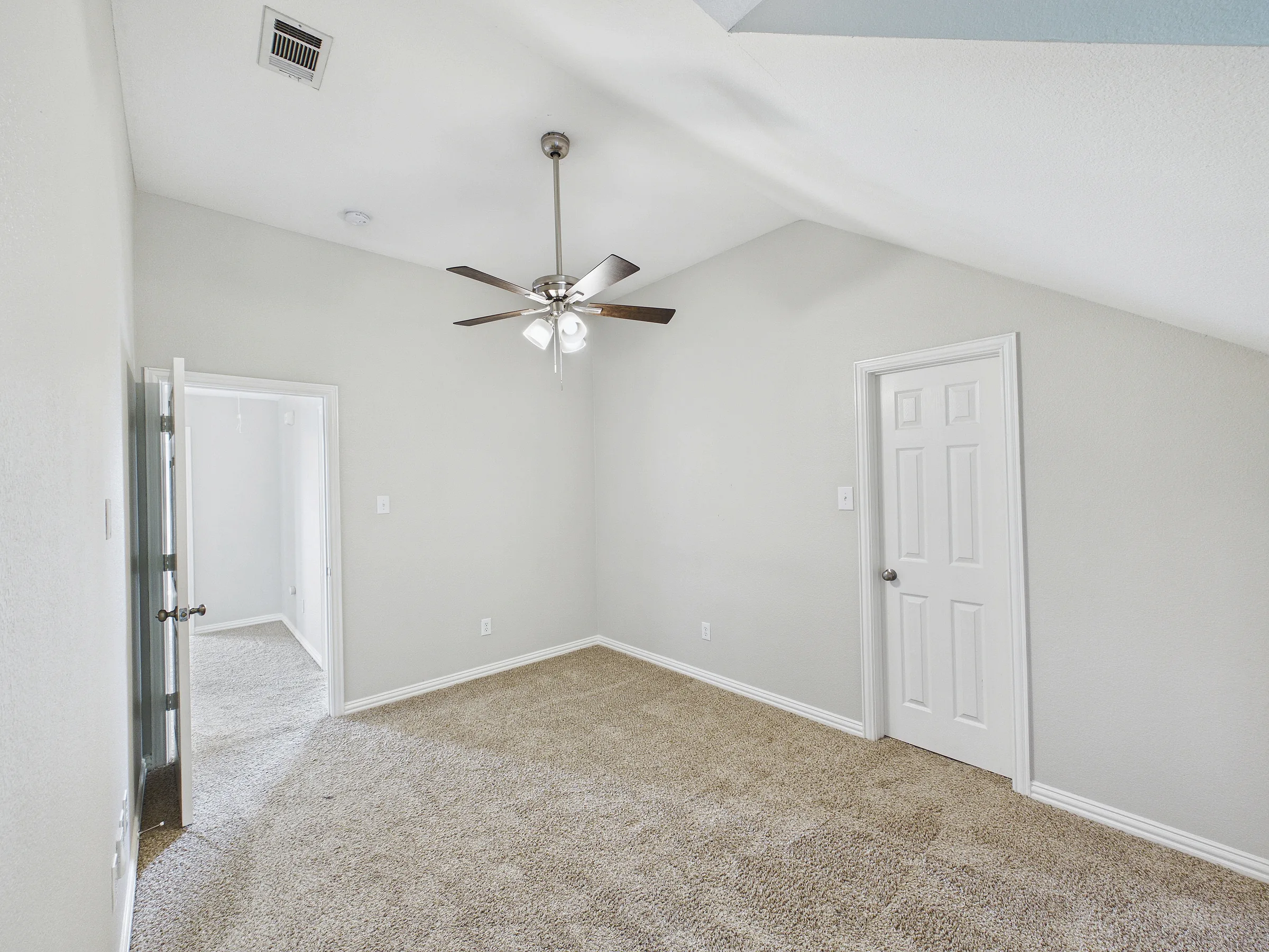 1016 Oakcrest Drive, Providence Village